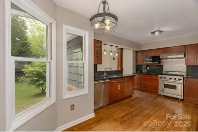 74 Eastmoor Drive, Asheville, NC 28805 - Photo 5