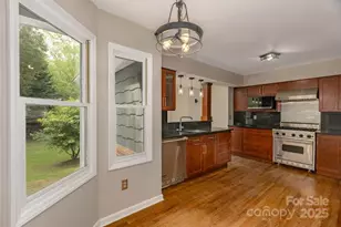 74 Eastmoor Dr, Asheville, NC 28805 - Photo 5