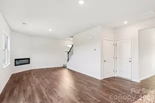 831 Adelston Ln, Asheville, NC 28804 - Photo 7