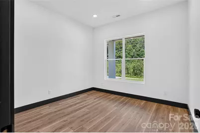 86 Point Hope Lane, Hendersonville, NC 28792 - Photo 21