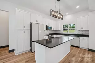 86 Point Hope Ln, Hendersonville, NC 28792 - Photo 15