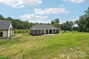 86 Point Hope Ln, Hendersonville, NC 28792 - Photo 43