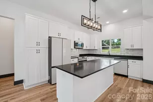 86 Point Hope Ln, Hendersonville, NC 28792 - Photo 17