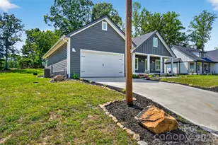 86 Point Hope Ln, Hendersonville, NC 28792 - Photo 5