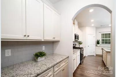 150 W Morehouse Avenue, Mooresville, NC 28117 - Photo 5