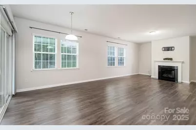 150 W Morehouse Avenue, Mooresville, NC 28117 - Photo 9