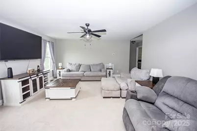 164 Vance Farm Drive, Statesville, NC 28625 - Photo 9