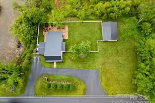 668 Old Hendersonville Hwy, Brevard, NC 28712 - Photo 45