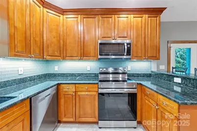 220 Rainbow Terrace, Black Mountain, NC 28711 - Photo 15