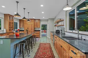 400 Kings Dr, Lake Lure, NC 28746 - Photo 9