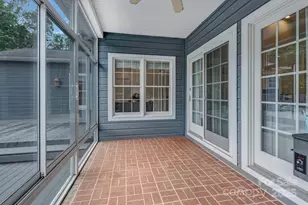 355 Night Lark Ln, Campobello, SC 29322 - Photo 29