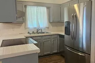 8106 Tamalpais Ct, Charlotte, NC 28215 - Photo 5