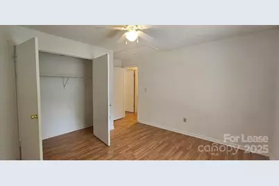 8106 Tamalpais Court, Charlotte, NC 28215 - Photo 11