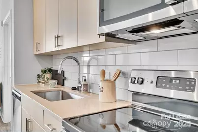 2020 W Morehead Street #Amp, Charlotte, NC 28208 - Photo 23