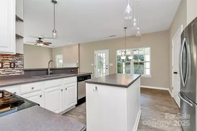 6028 Zinnia Drive, Matthews, NC 28104 - Photo 19