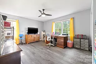 105 Saddlewood Ln, Statesville, NC 28625 - Photo 17