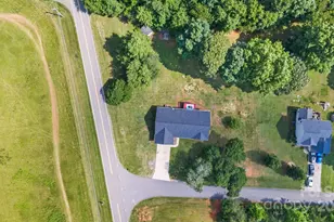 105 Saddlewood Ln, Statesville, NC 28625 - Photo 31