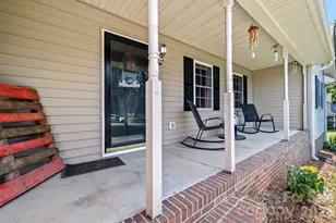 105 Saddlewood Ln, Statesville, NC 28625 - Photo 15