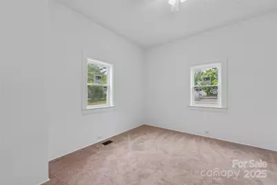 506 N Styers Street, Cherryville, NC 28021 - Photo 9