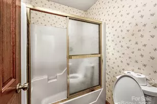 1700 Abbottsford Dr, Kernersville, NC 27284 - Photo 19