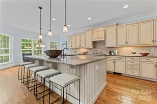 13716 Glen Abbey Dr, Charlotte, NC 28278 - Photo 5