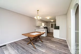 5595 Cloverfield Pl, Boomer, NC 28606 - Photo 15