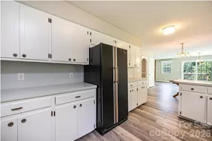 5595 Cloverfield Pl, Boomer, NC 28606 - Photo 7