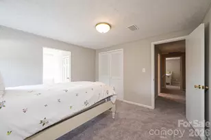 5595 Cloverfield Pl, Boomer, NC 28606 - Photo 25