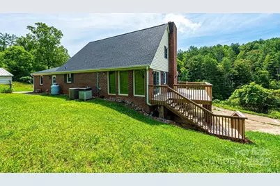 5595 Cloverfield Place, Boomer, NC 28606 - Photo 5