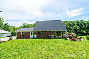 5595 Cloverfield Pl, Boomer, NC 28606 - Photo 35