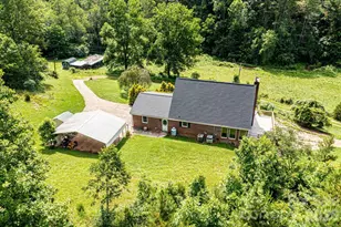 5595 Cloverfield Pl, Boomer, NC 28606 - Photo 5