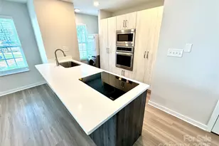 1519 Briar Creek Rd, Charlotte, NC 28205 - Photo 5