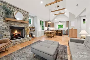 68 Huckleberry Rdg Ln, Zirconia, NC 28790 - Photo 3