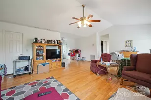 1670 Jamestown Rd, Morganton, NC 28655 - Photo 5