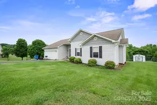 1670 Jamestown Rd, Morganton, NC 28655 - Photo 1