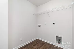 2047 Sadler Woods Ln, Charlotte, NC 28214 - Photo 15