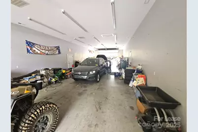 1216 Asheville Highway, Hendersonville, NC 28791 - Photo 9