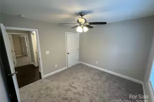 203 Bennett St, Wadesboro, NC 28170 - Photo 5