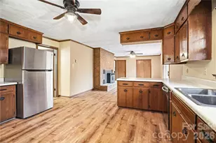 2619 Hopewell Church Rd, Sherrills Ford, NC 28673 - Photo 11