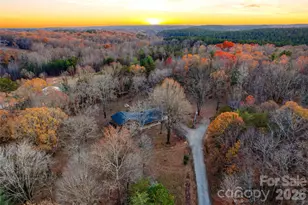 2619 Hopewell Church Rd, Sherrills Ford, NC 28673 - Photo 3