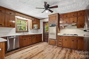 2619 Hopewell Church Rd, Sherrills Ford, NC 28673 - Photo 13