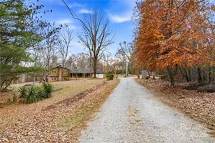 2619 Hopewell Church Rd, Sherrills Ford, NC 28673 - Photo 41