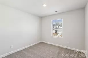 6118 Starview Ter, Charlotte, NC 28216 - Photo 15