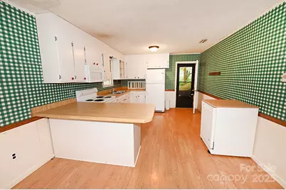 2625 Glenn Street, Newton, NC 28658 - Photo 23