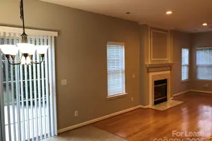 10938 Chamberlain Hall Ct, Charlotte, NC 28277 - Photo 7