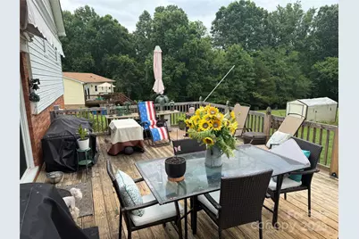 1895 Sandy Circle, Newton, NC 28658 - Photo 33