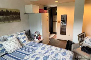 1895 Sandy Cir, Newton, NC 28658 - Photo 27