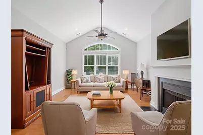 10875 Casetta Drive, Matthews, NC 28105 - Photo 3