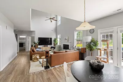 197 Roanoke Road, Fletcher, NC 28732 - Photo 5