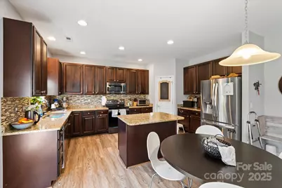 197 Roanoke Road, Fletcher, NC 28732 - Photo 7